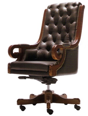Кресло руководителя Роял (кожа) фабрики Диал